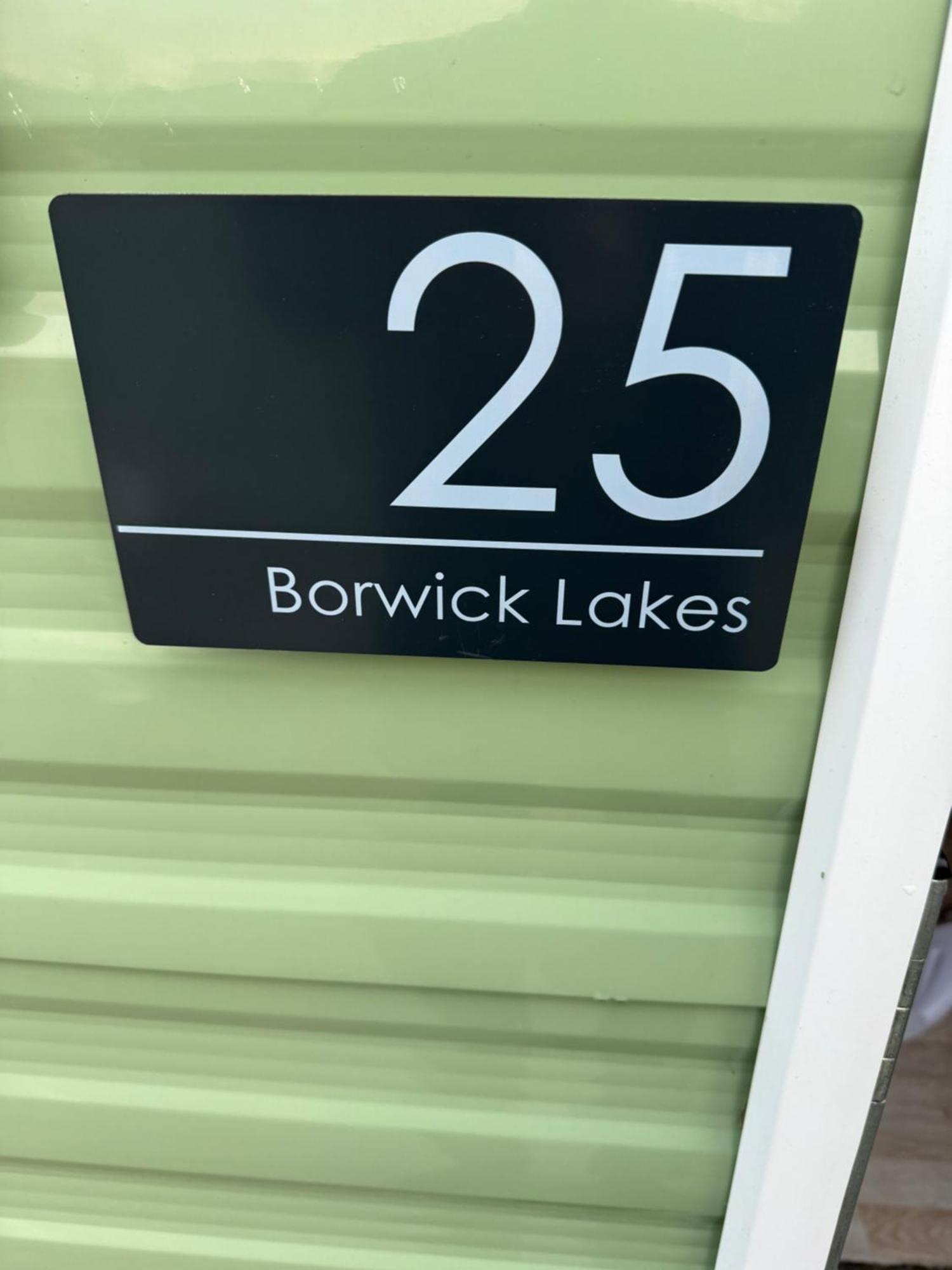 2 Bedroom Lakeview Lodge - Ensuite & Balcony Deck Carnforth Bagian luar foto