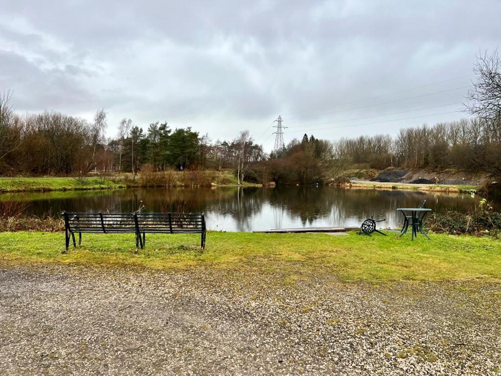 2 Bedroom Lakeview Lodge - Ensuite & Balcony Deck Carnforth Bagian luar foto
