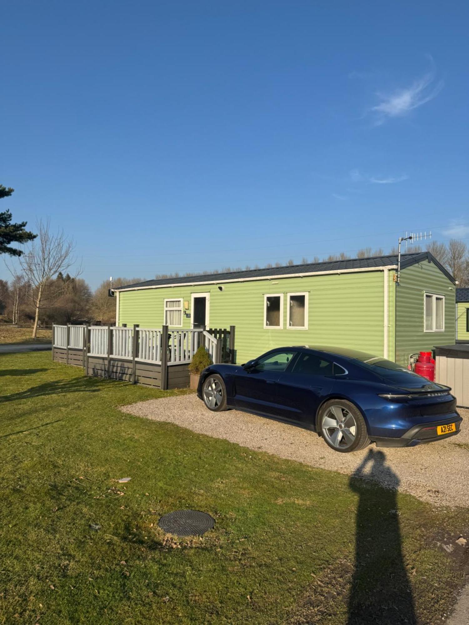 2 Bedroom Lakeview Lodge - Ensuite & Balcony Deck Carnforth Bagian luar foto